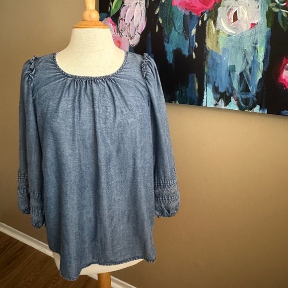 Lauren Conrad Blue Chambray Acid Wash Long Sleeve Ruffle Pullover Size Large - Picture 1 of 10